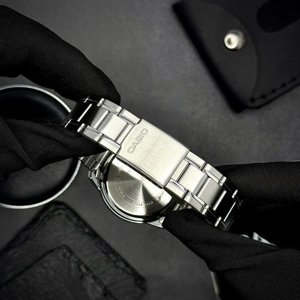 Чоловічий годинник Casio MTP-V004D-1B 1141-0338 фото
