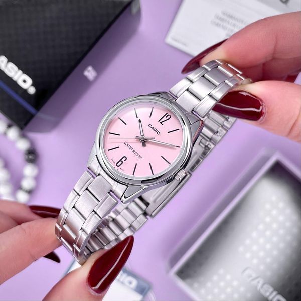 Жіночий годинник Casio LTP-V005D-4B 1141-0008 фото