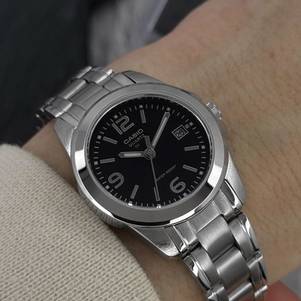 Жіночий годинник Casio LTP-1215A-1A 1141-0182 фото