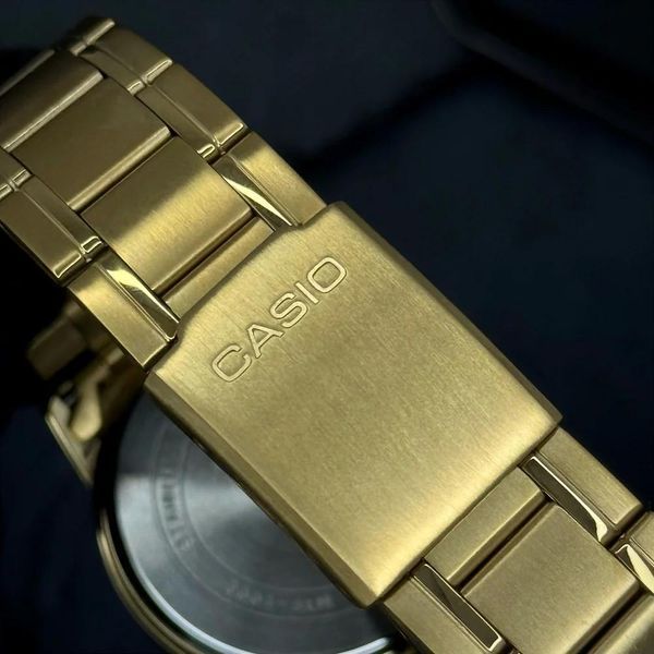 Чоловічий годинник Casio MTP-V002G-1B 1141-0192 фото
